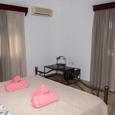 Artianna, In Alinda, Leros Vakantiehuis *