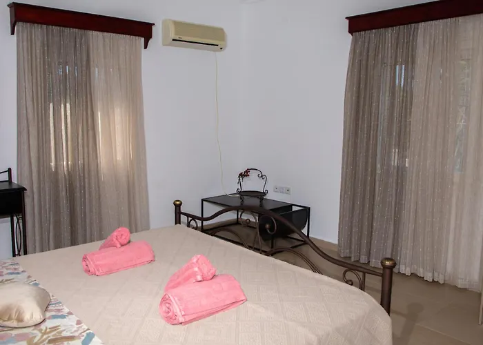 Artianna, In Alinda, Leros 度假居 *