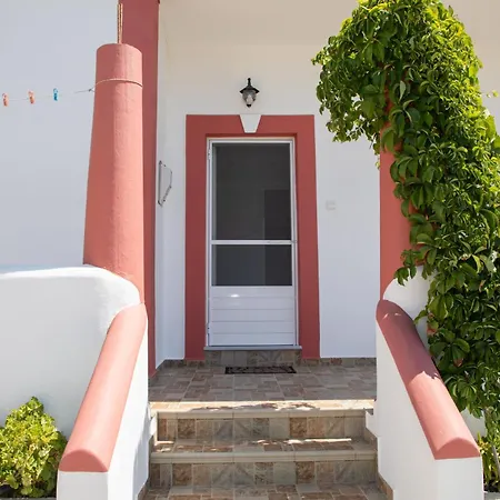 Artianna, In Alinda, Leros بيت للعطل أليندا