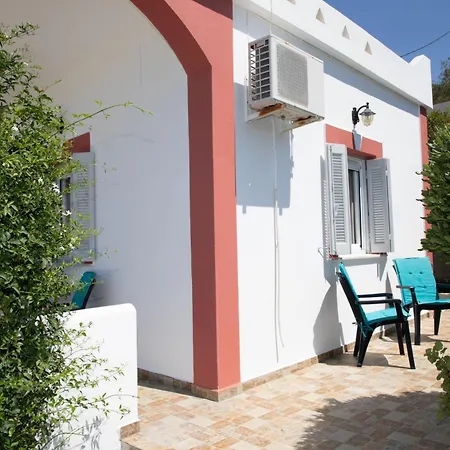 Artianna, In Alinda, Leros أليندا