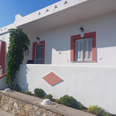 Artianna, In Alinda, Leros بيت للعطل أليندا